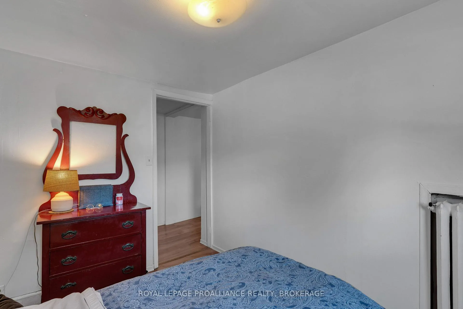 Photo 17 of 430 King Street W, Gananoque — HOMEH