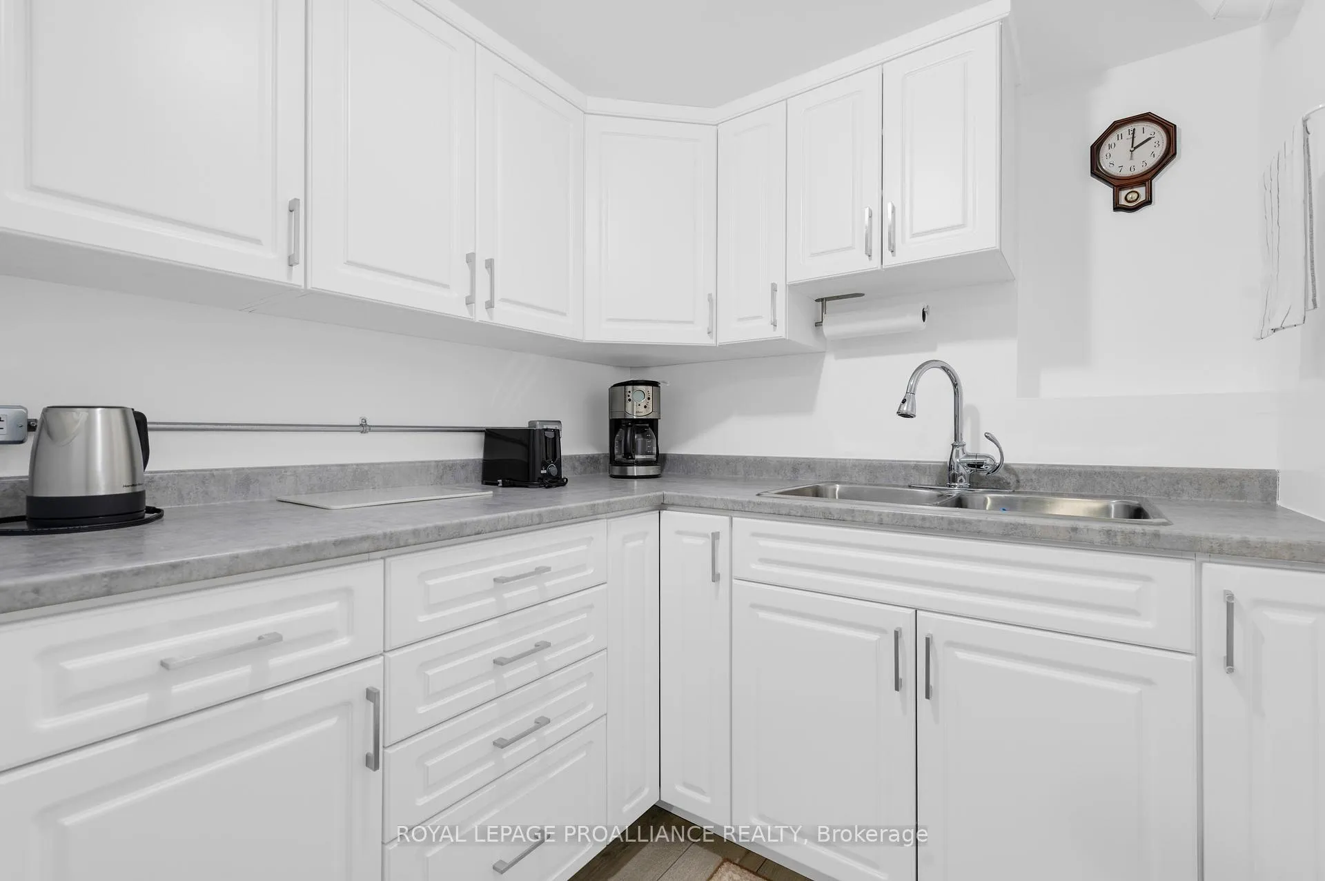 Photo 33 of 133 Ontario Street, Brighton — HOMEH