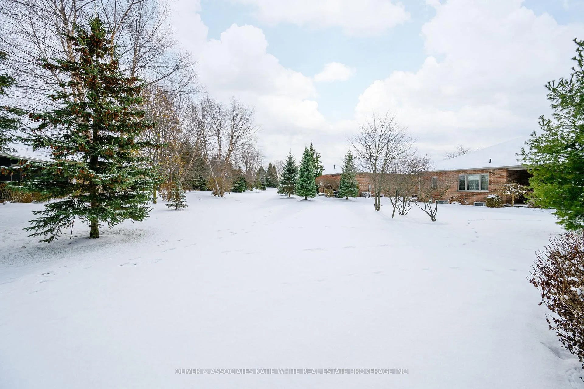 Photo 23 of 2205 Jack Nash Drive, London, South A — HOMEH