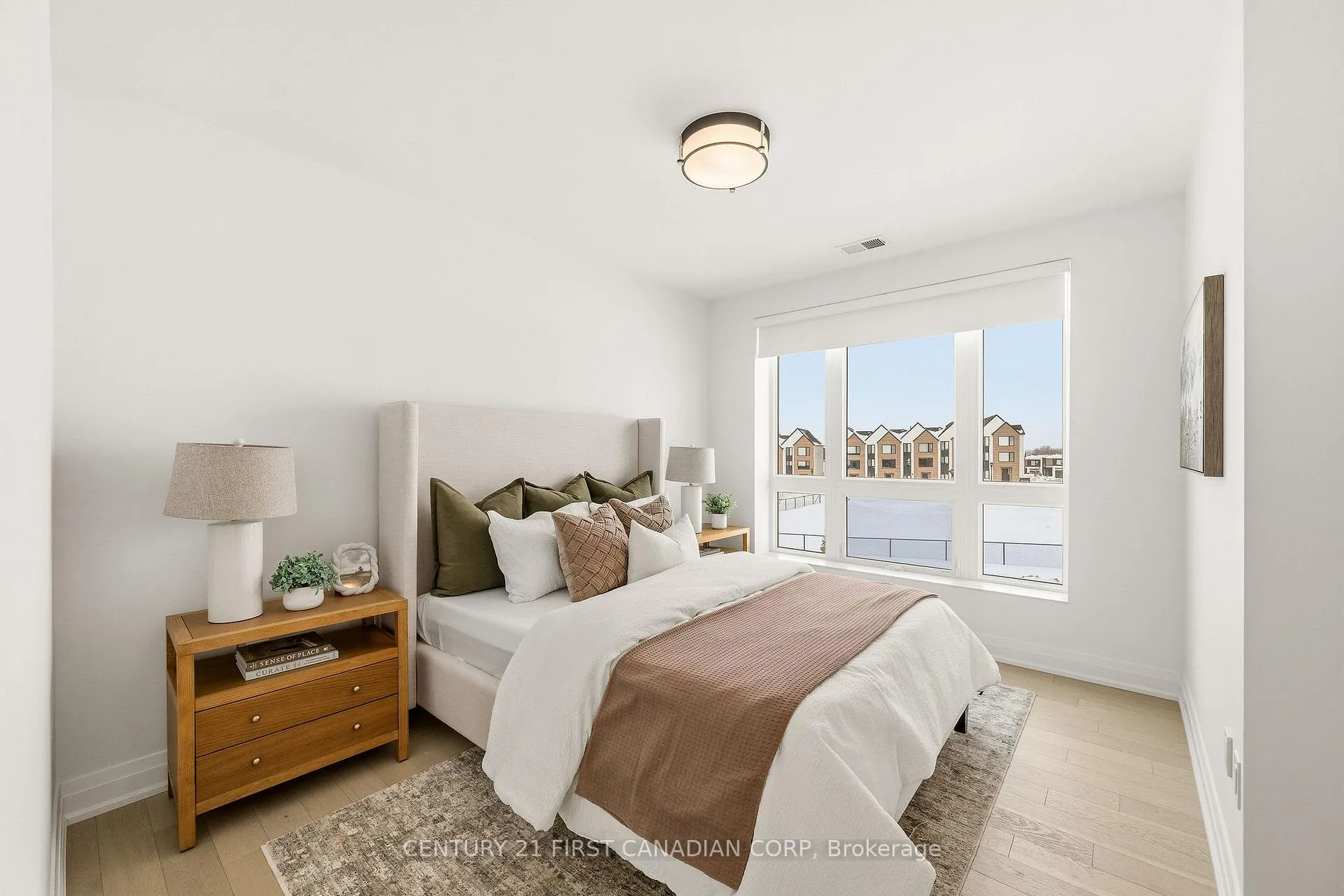 Photo 12 of Unit 302, 1560 Upper West Avenue, London, South B — HOMEH