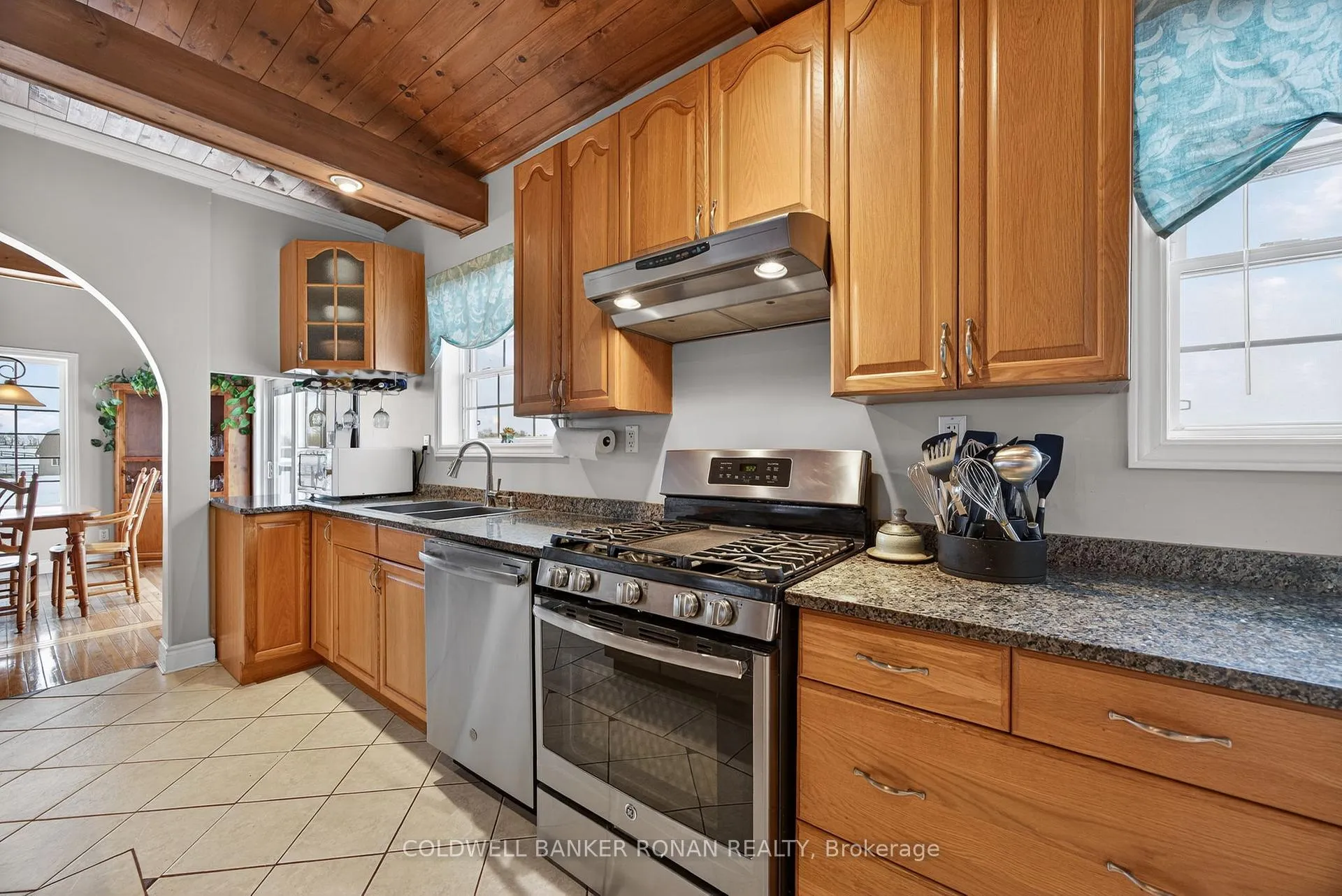 Photo 19 of 4886 15th Side Road, New Tecumseth, Rural New Tecumseth — HOMEH
