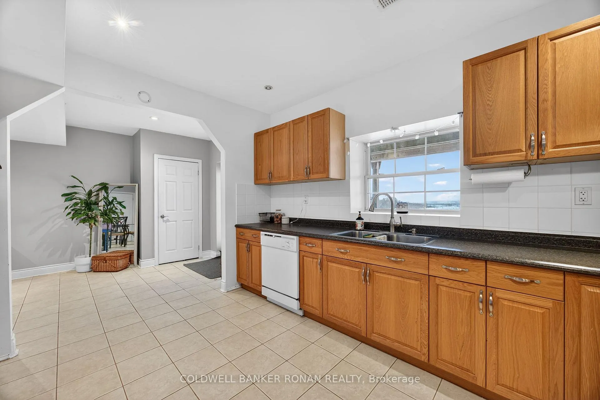 Photo 32 of 4886 15th Side Road, New Tecumseth, Rural New Tecumseth — HOMEH