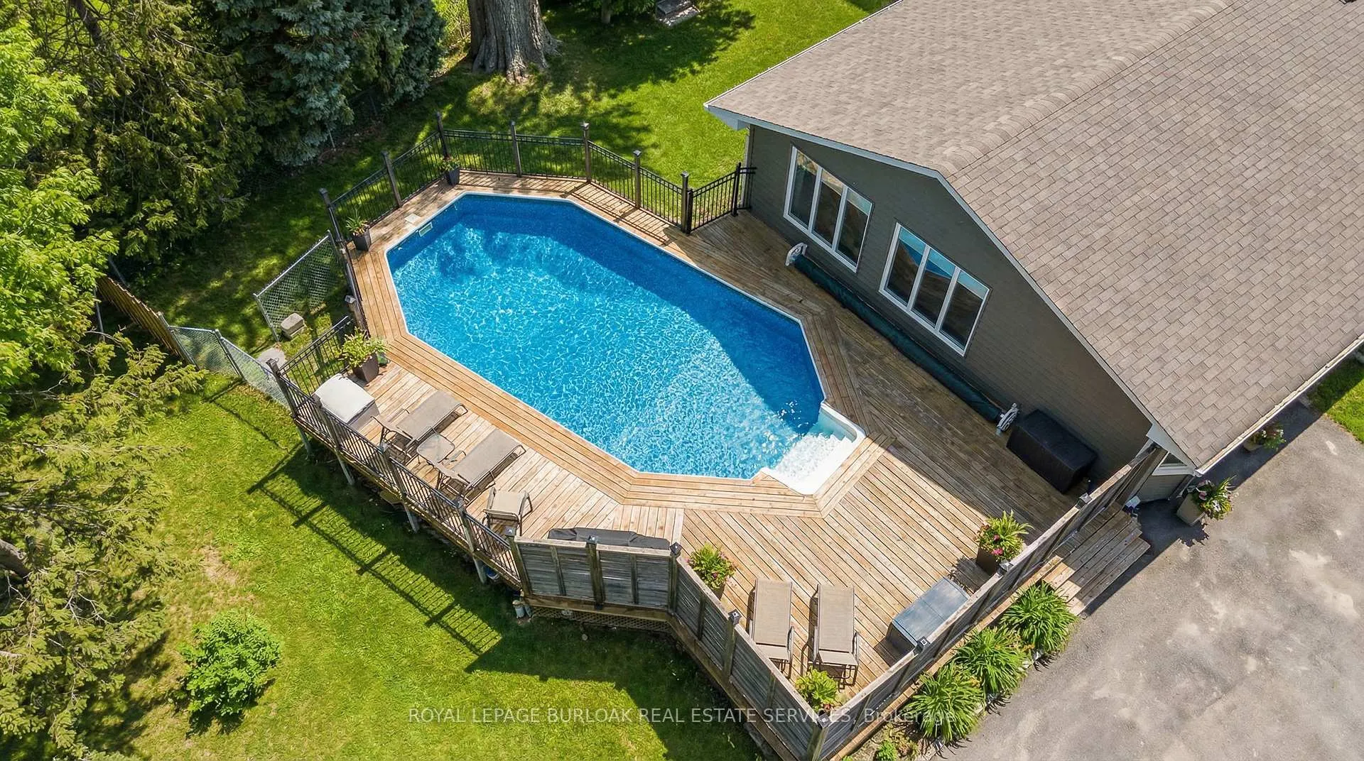 Photo 4 of 15 Ireson Road, Burlington, Grindstone — HOMEH