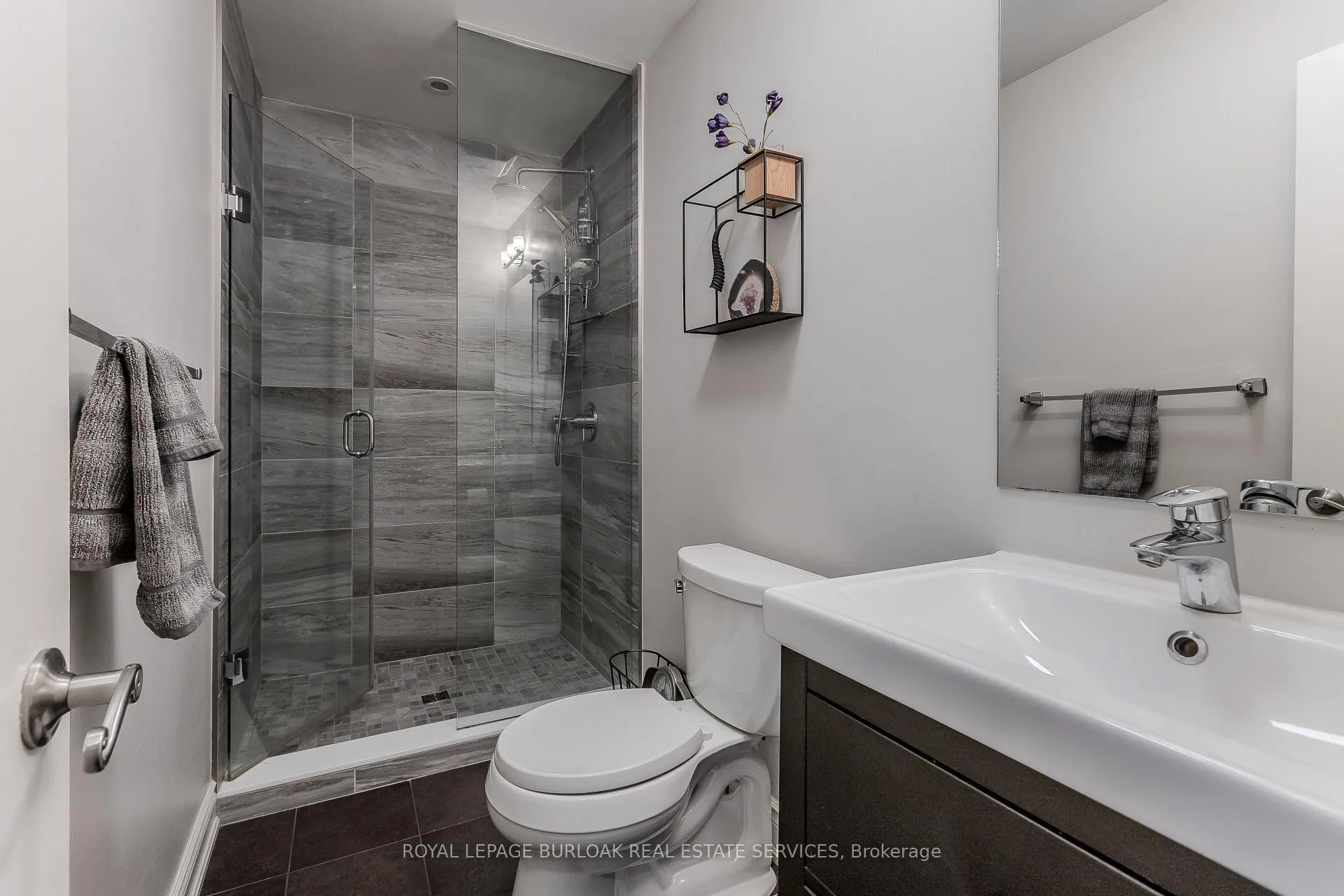 Photo 27 of 15 Ireson Road, Burlington, Grindstone — HOMEH