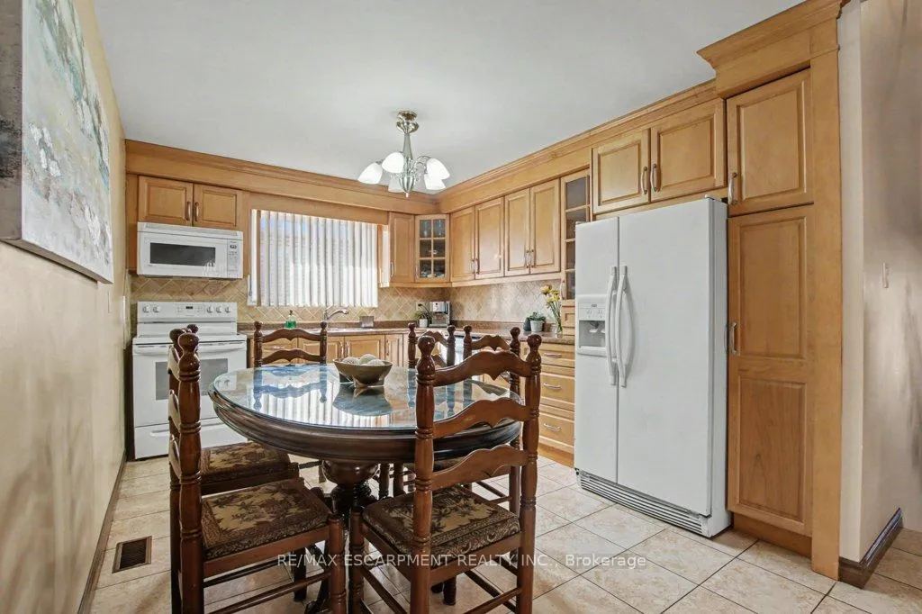 Photo 13 of 18 Ridley Drive, Hamilton, Quinndale — HOMEH