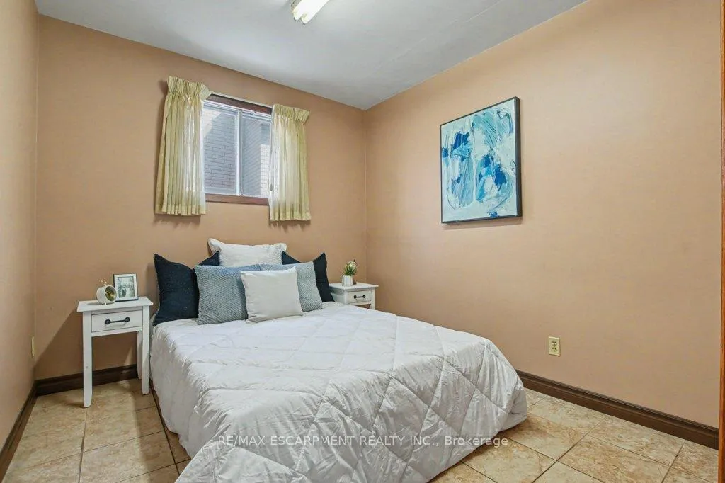 Photo 29 of 18 Ridley Drive, Hamilton, Quinndale — HOMEH