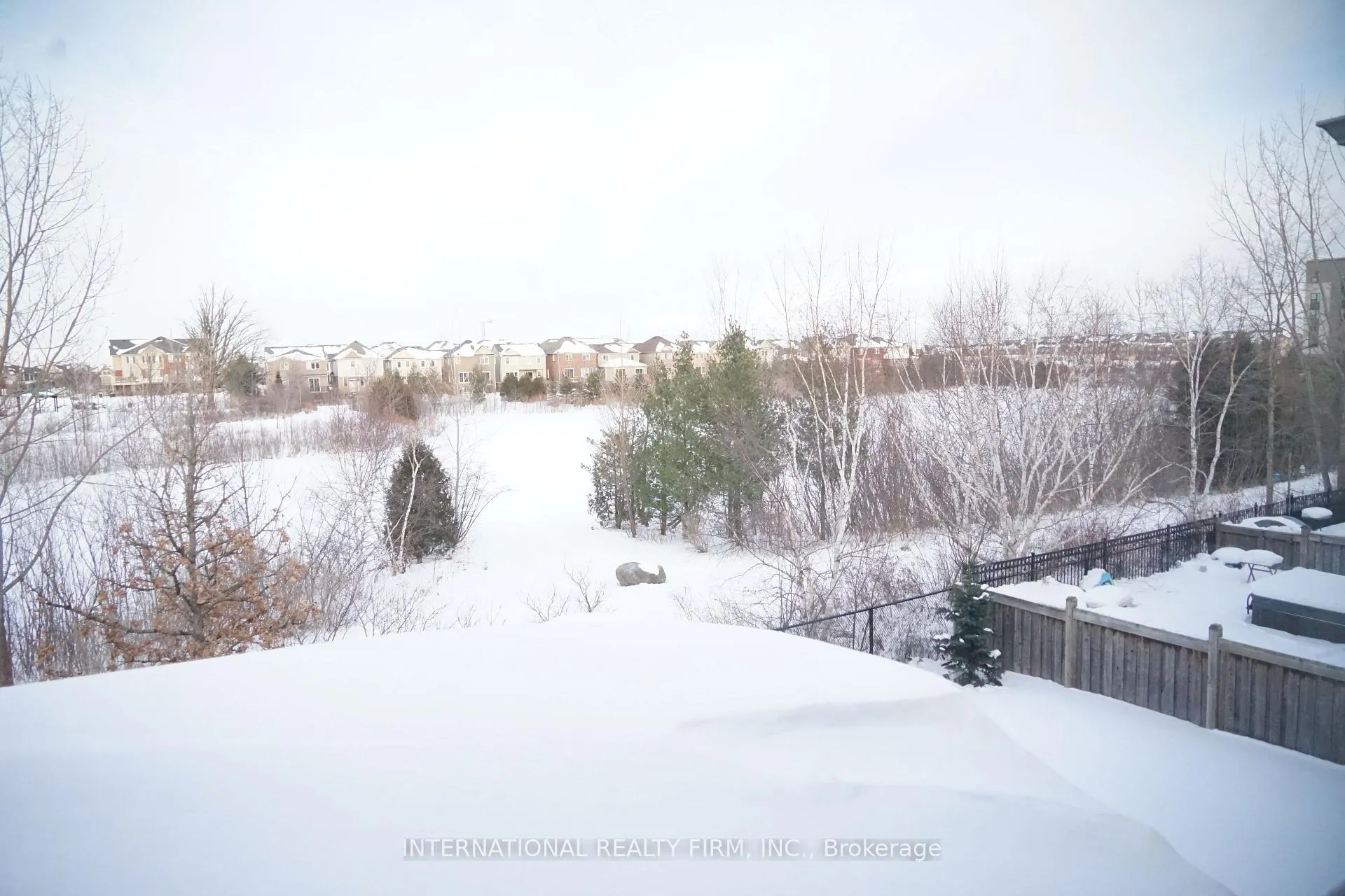 Photo 4 of 1011 Leger Way, Milton, Willmott — HOMEH