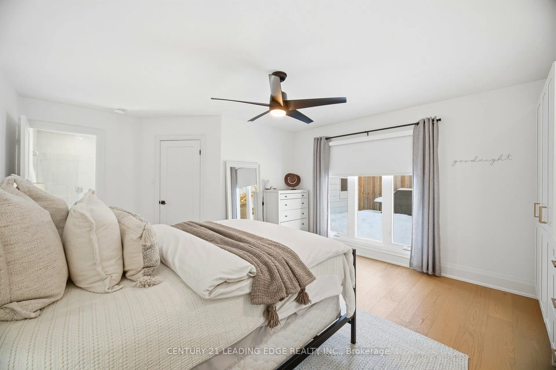 Photo 35 of 979 Kingsway Drive, Burlington, LaSalle — HOMEH