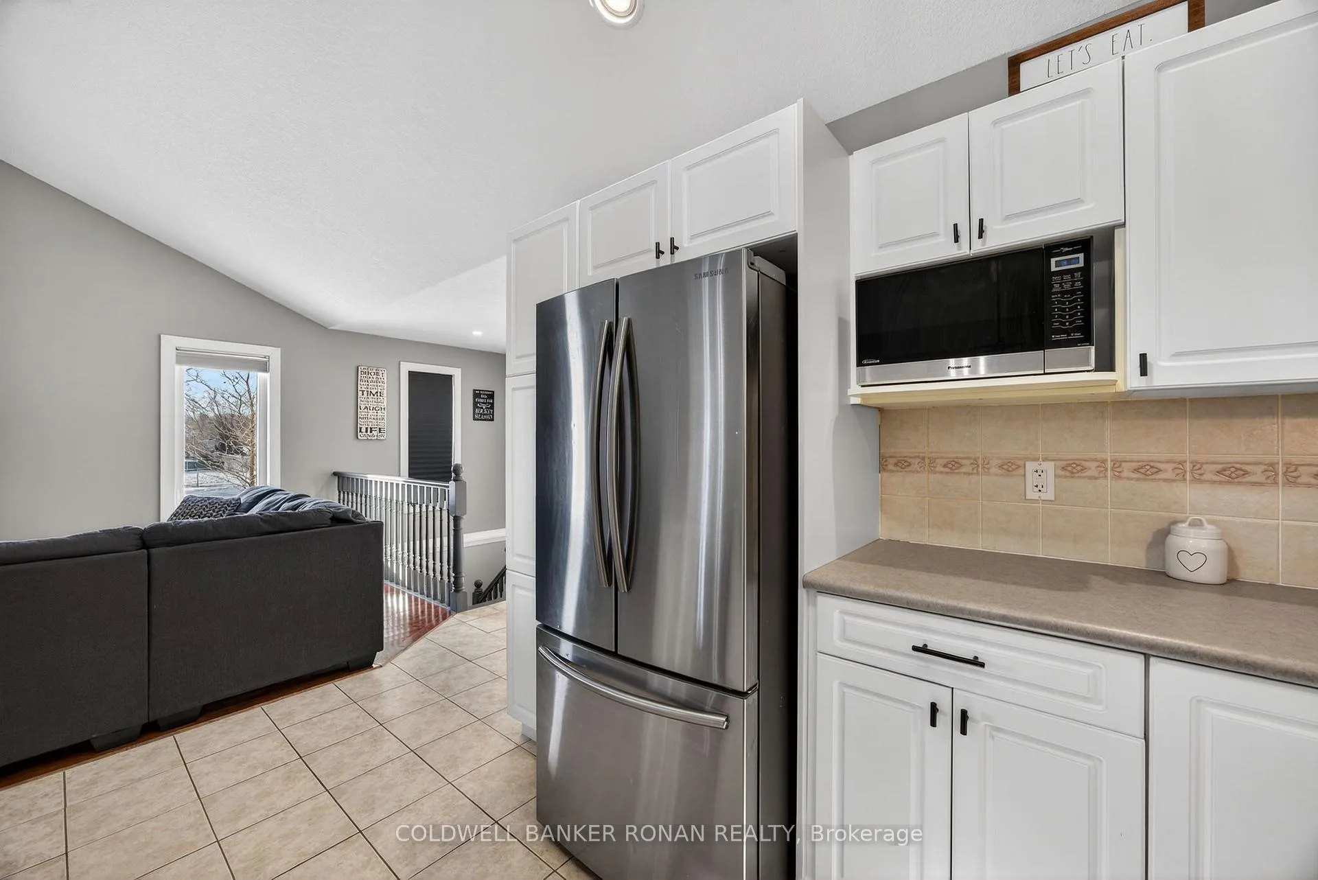 Photo 10 of 57 Cowan Avenue, New Tecumseth, Alliston — HOMEH
