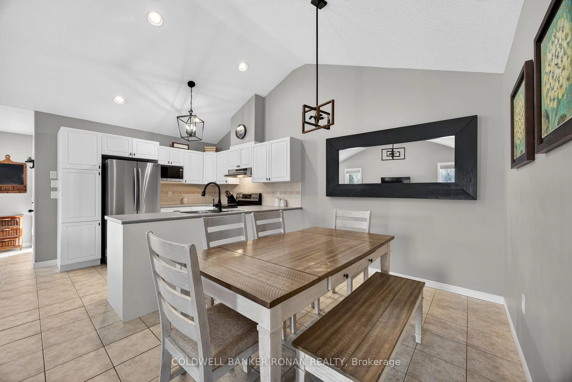 Photo 13 of 57 Cowan Avenue, New Tecumseth, Alliston — HOMEH
