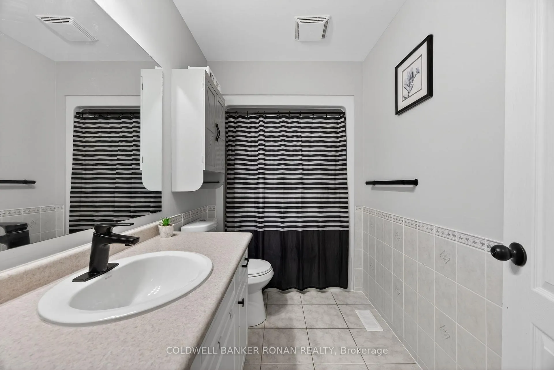 Photo 29 of 57 Cowan Avenue, New Tecumseth, Alliston — HOMEH