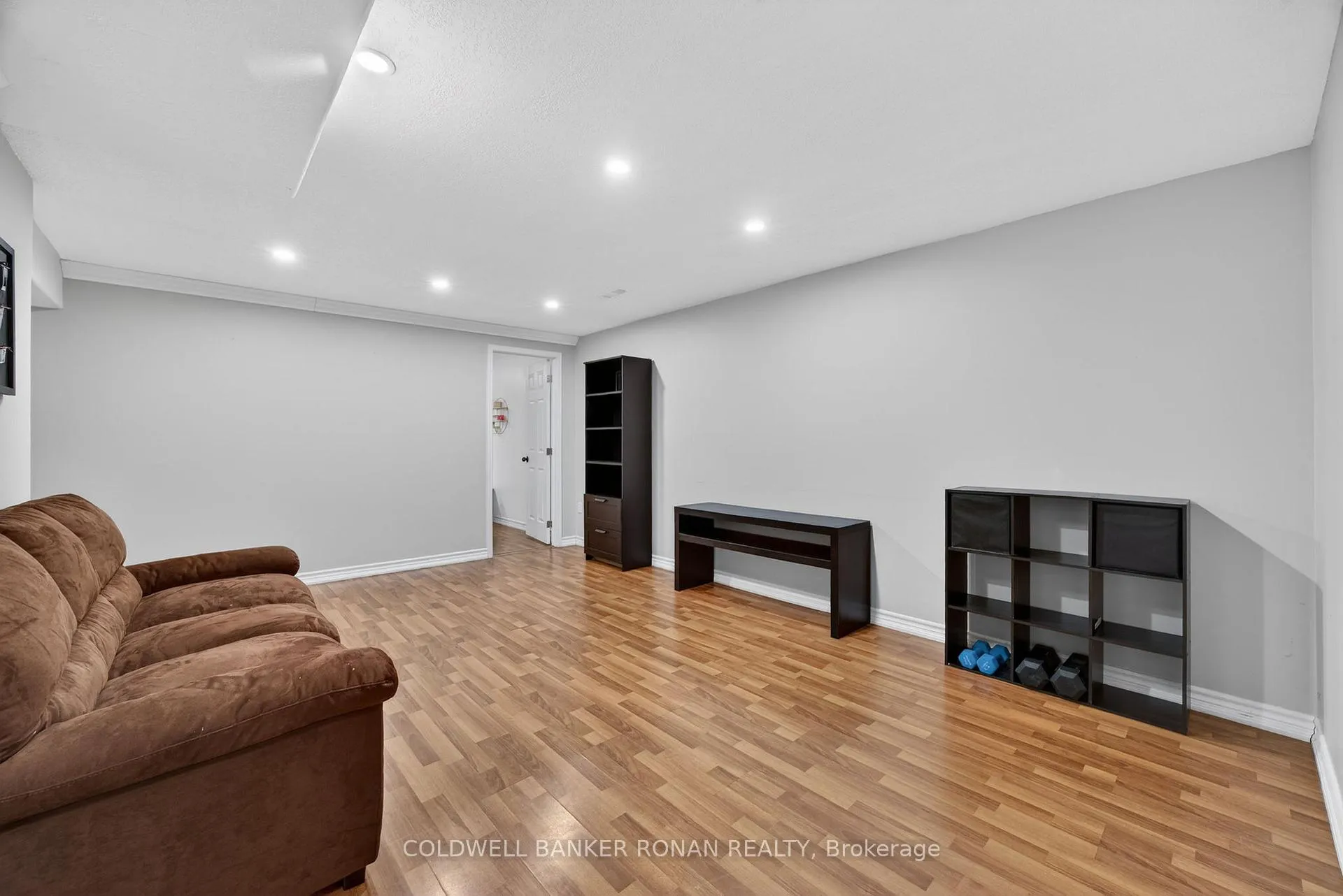 Photo 32 of 57 Cowan Avenue, New Tecumseth, Alliston — HOMEH