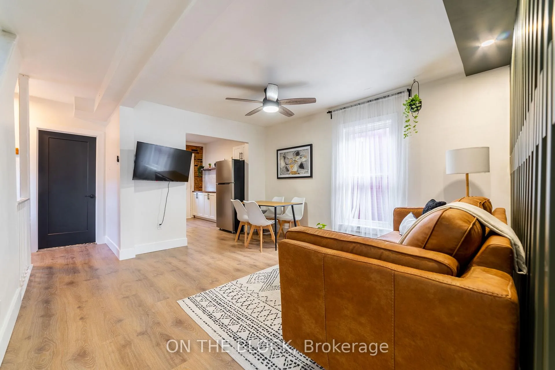 Photo 4 of Unit 2, 19 Century Street, Hamilton, Landsdale — HOMEH