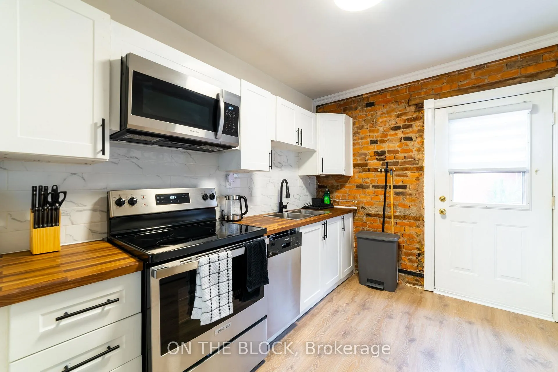 Photo 5 of Unit 2, 19 Century Street, Hamilton, Landsdale — HOMEH