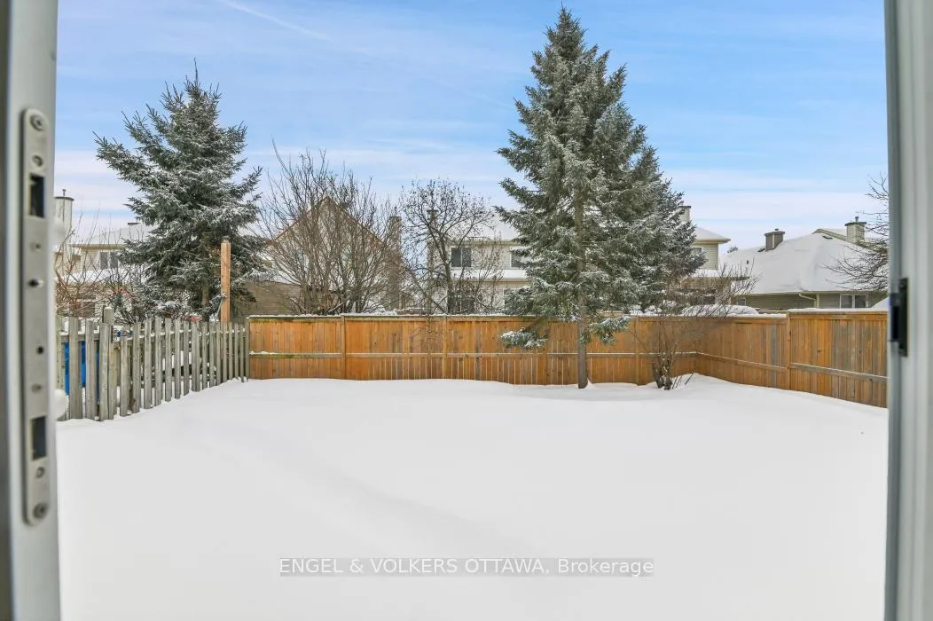 Photo 32 of 123 Longshire Circle, Ottawa, Barrhaven - Longfields — HOMEH