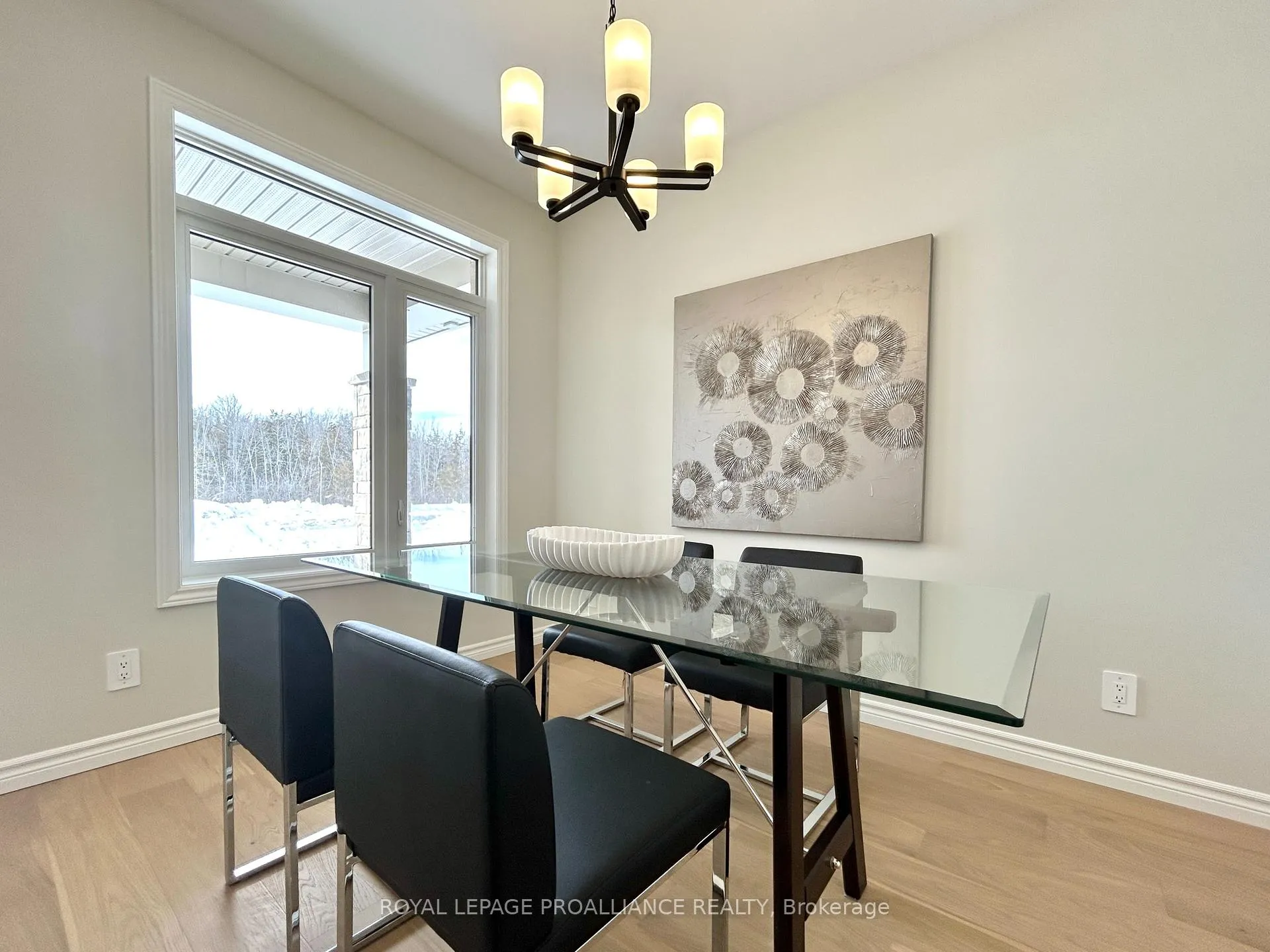 Photo 3 of 132 Stonecrest Boulevard, Quinte West, Sidney Ward — HOMEH