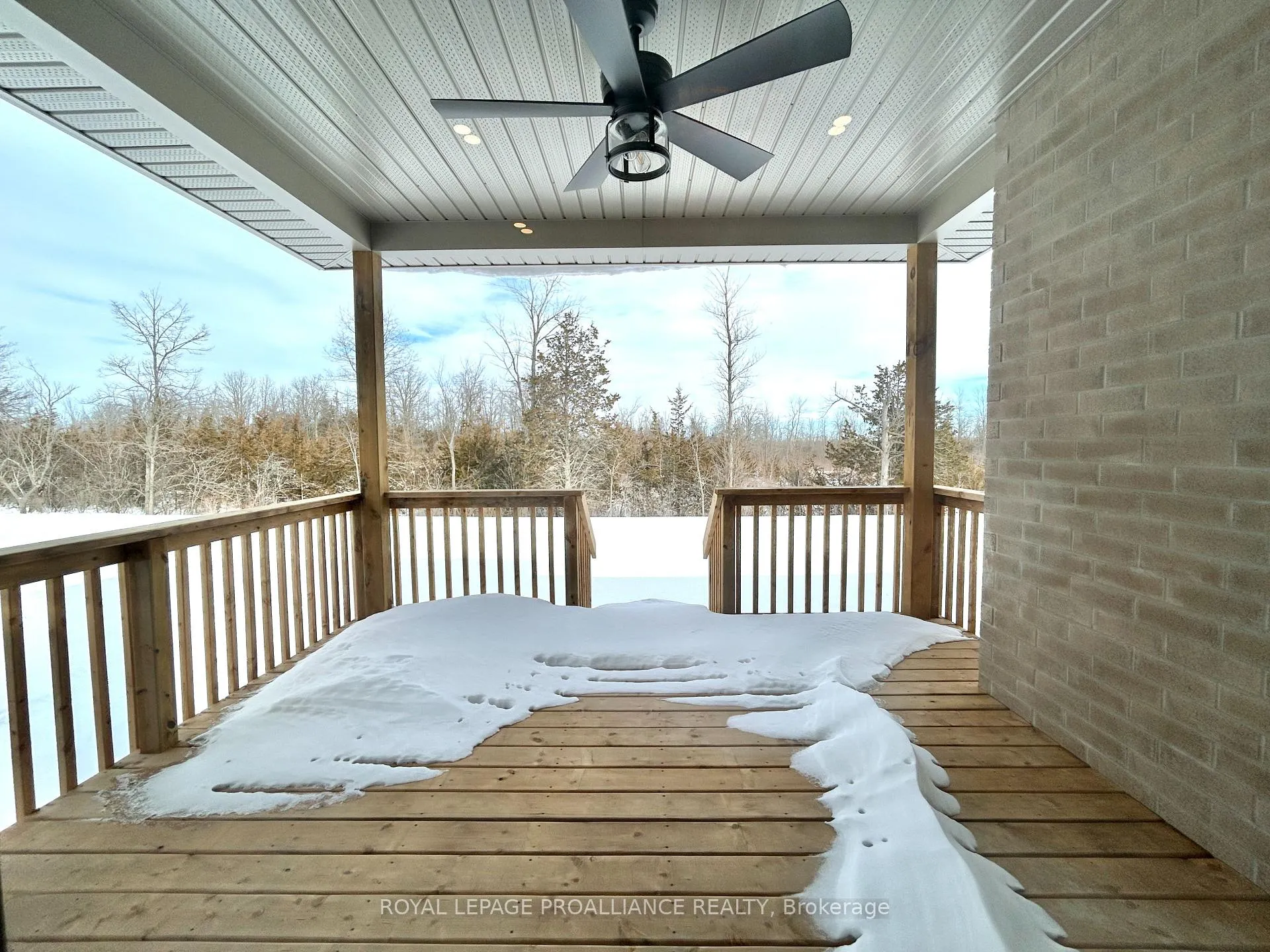 Photo 8 of 132 Stonecrest Boulevard, Quinte West, Sidney Ward — HOMEH