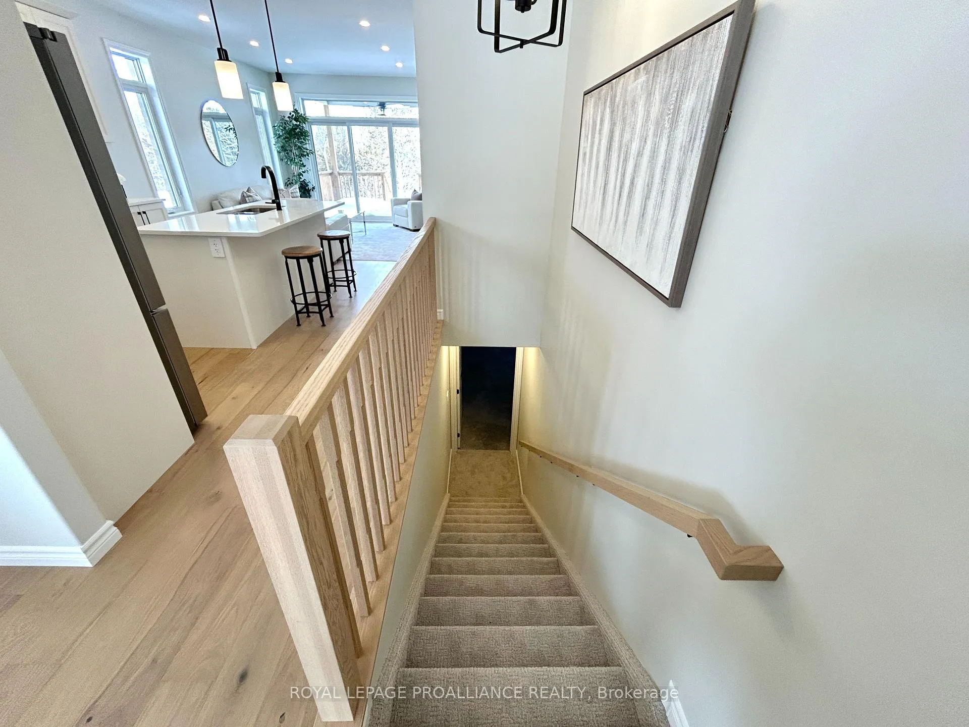 Photo 17 of 132 Stonecrest Boulevard, Quinte West, Sidney Ward — HOMEH
