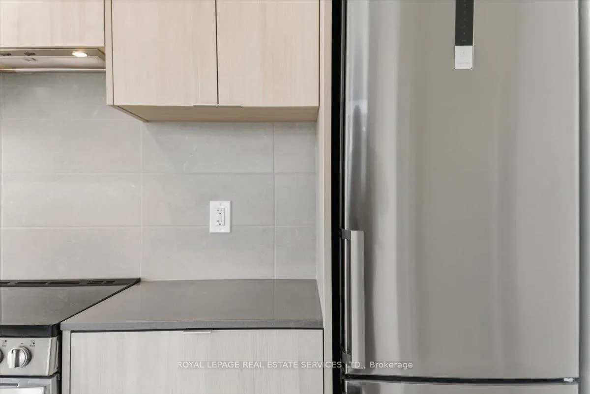 Photo 16 of Unit 303, 2088 James Street, Burlington, Brant — HOMEH