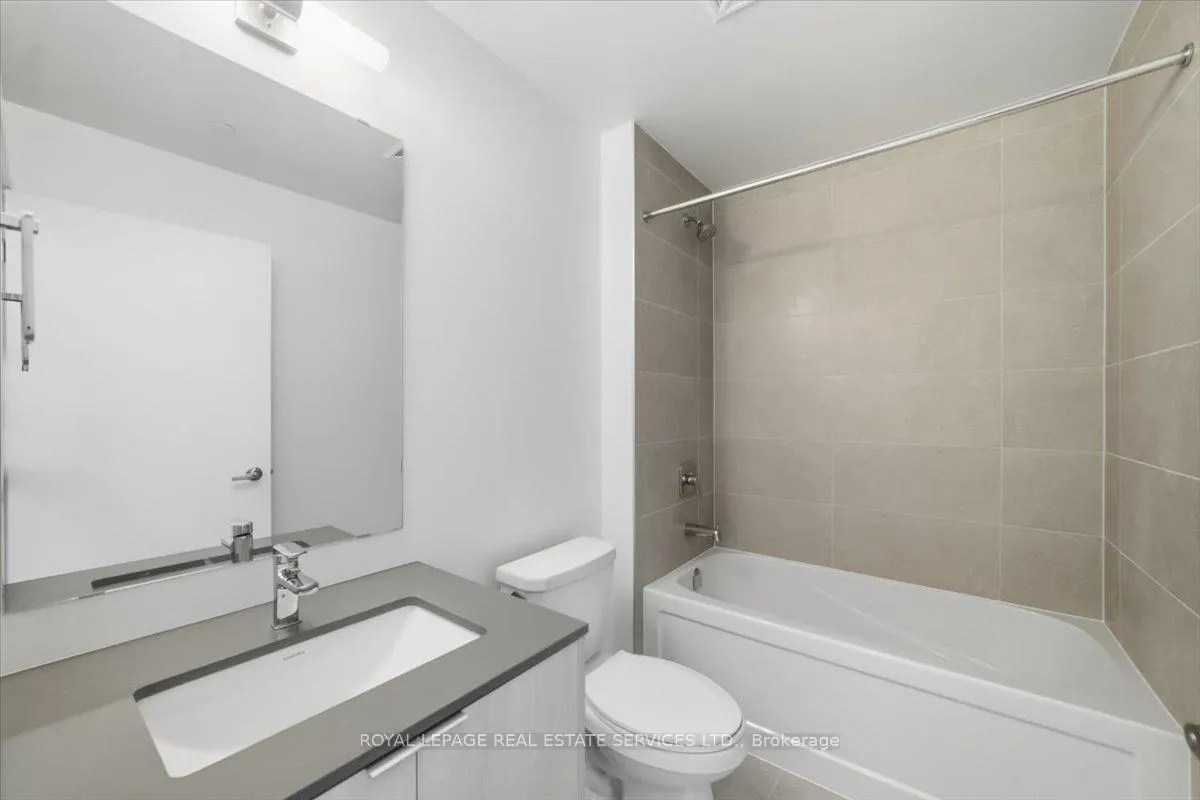 Photo 24 of Unit 303, 2088 James Street, Burlington, Brant — HOMEH