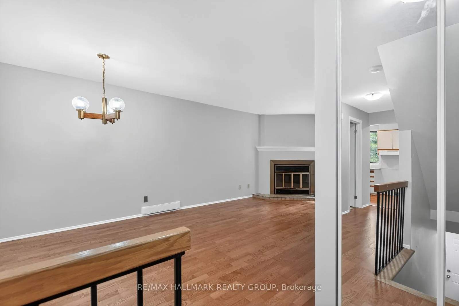 Photo 9 of Unit B, 6746 Jeanne Darc Boulevard, Ottawa, Convent Glen North — HOMEH