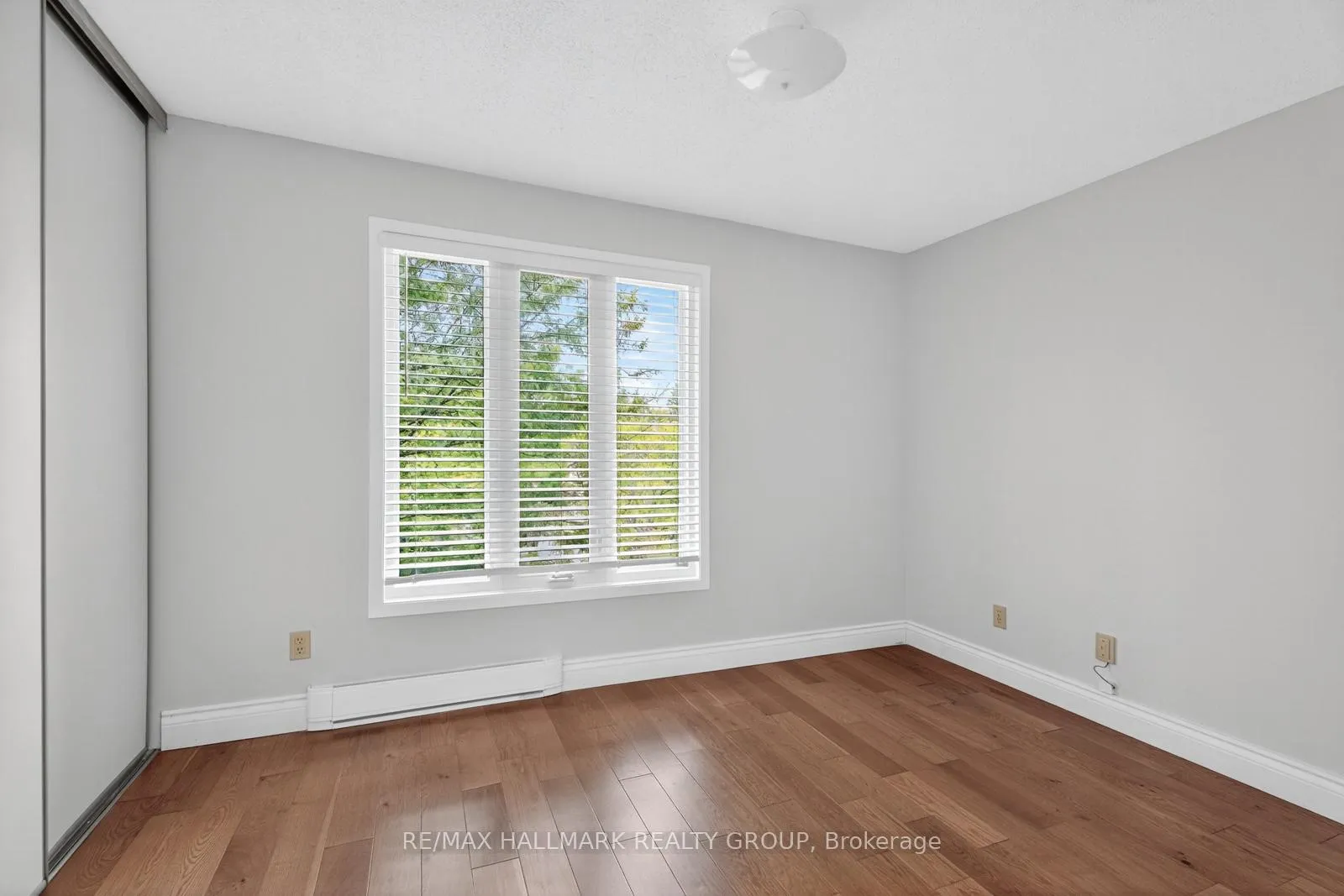Photo 34 of Unit B, 6746 Jeanne Darc Boulevard, Ottawa, Convent Glen North — HOMEH