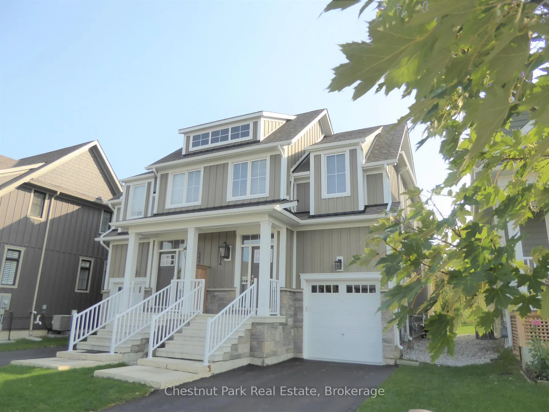 Front of 154 Yellow Birch Crescent