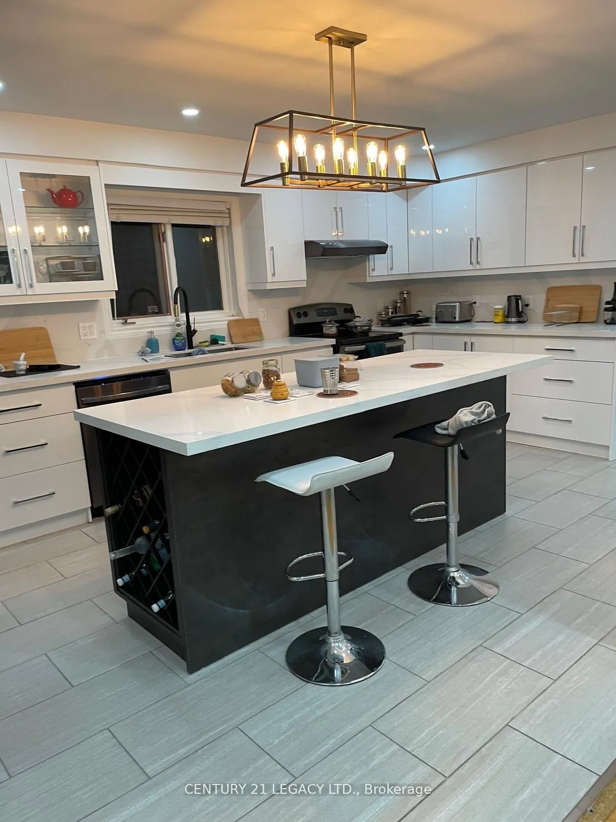 Photo 5 of 44 Gower Street, Toronto, O'Connor-Parkview — HOMEH