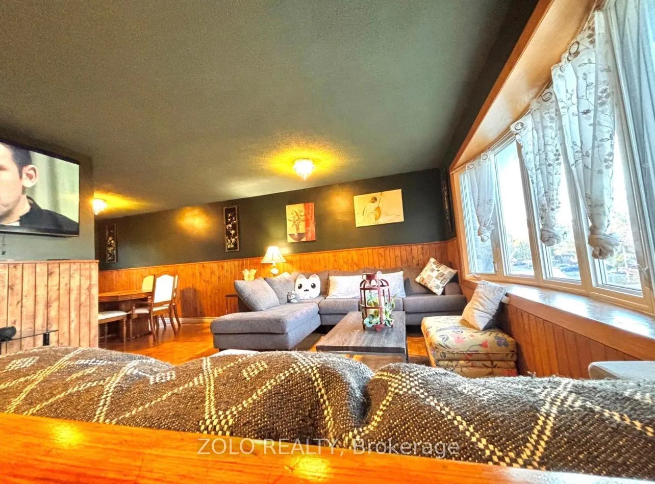 Photo 7 of 1193 Cartier Boulevard, Peterborough, Northcrest Ward 5 — HOMEH