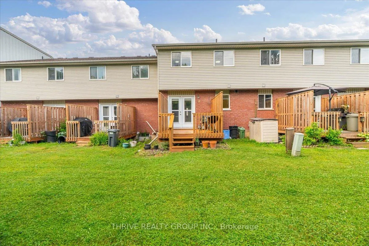 Photo 30 of Unit 19, 101 Brookside Street, London, South I — HOMEH
