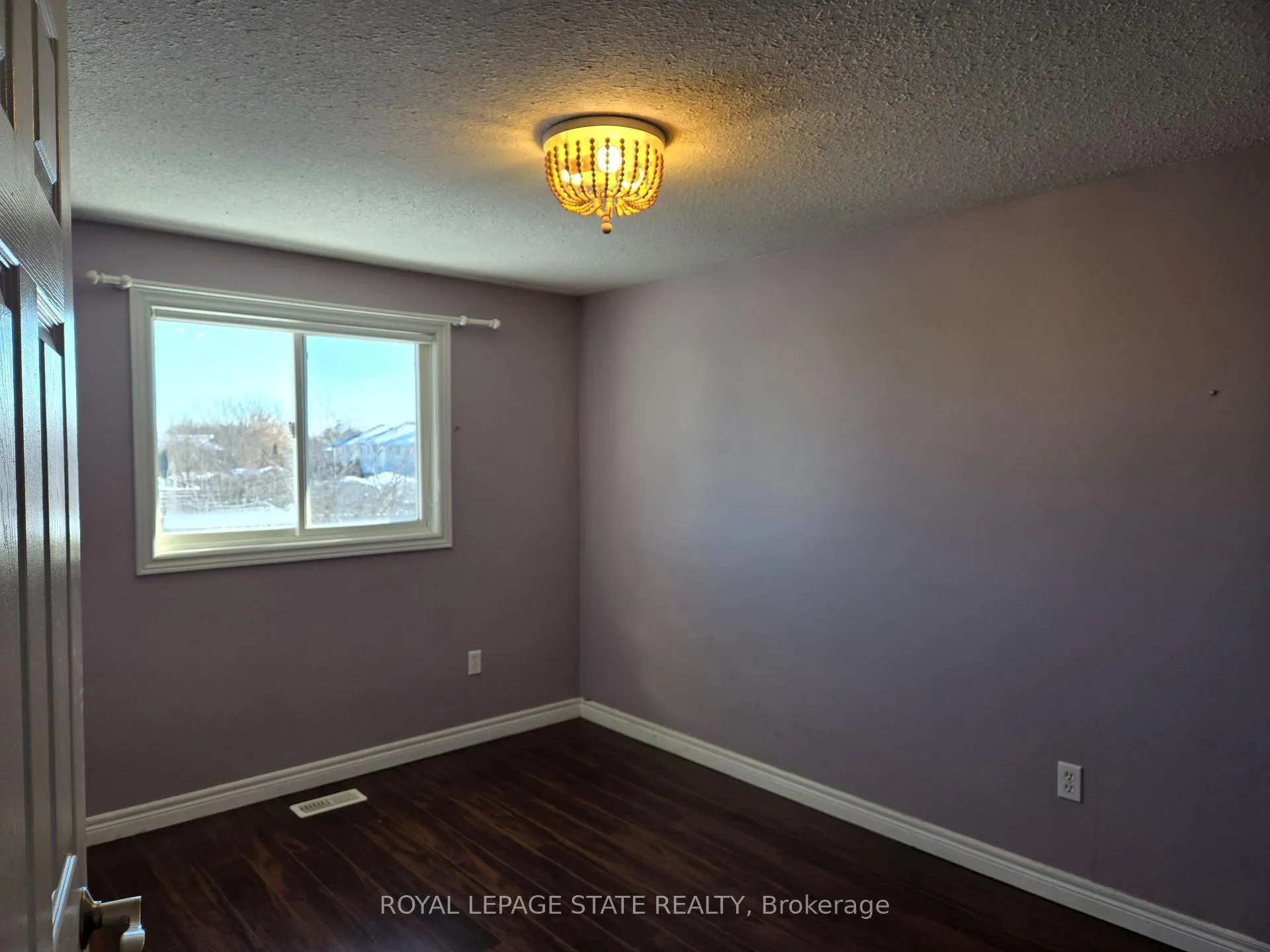 Photo 14 of 168 Whittaker Crescent, Waterloo — HOMEH