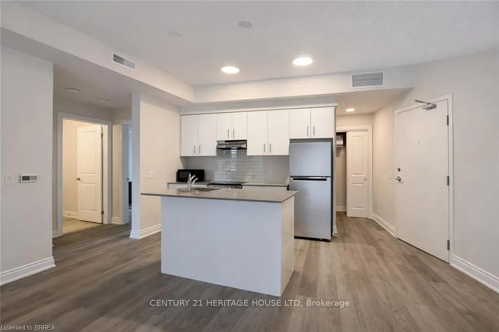 Photo 4 of Unit 103, 259 King Street E, Hamilton, Stoney Creek — HOMEH