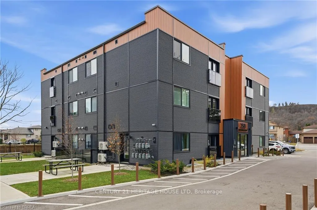 Photo 14 of Unit 103, 259 King Street E, Hamilton, Stoney Creek — HOMEH