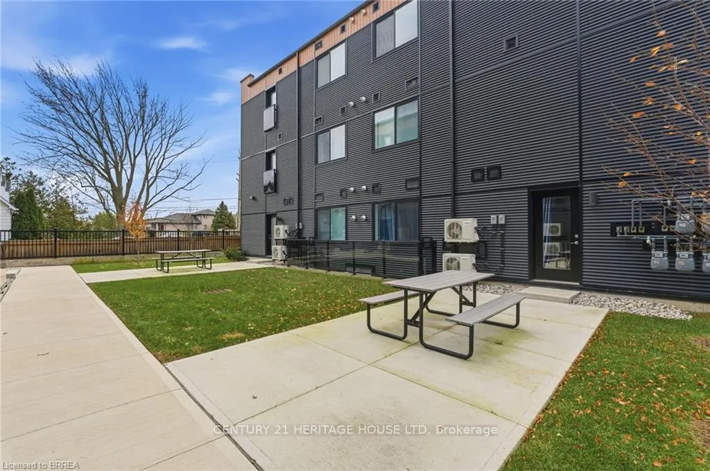 Photo 15 of Unit 103, 259 King Street E, Hamilton, Stoney Creek — HOMEH