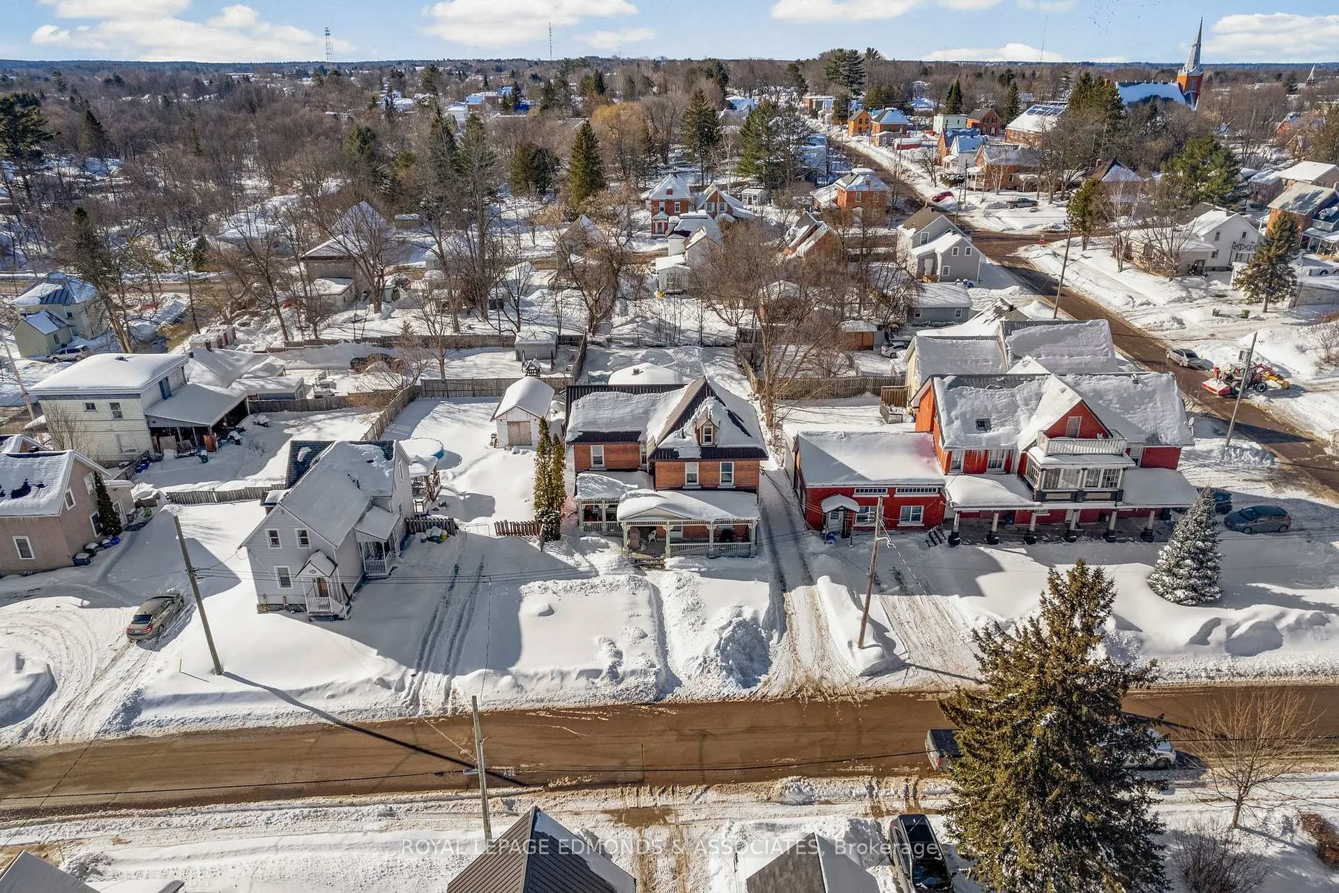 Photo 3 of 412 Murray Street, Pembroke — HOMEH
