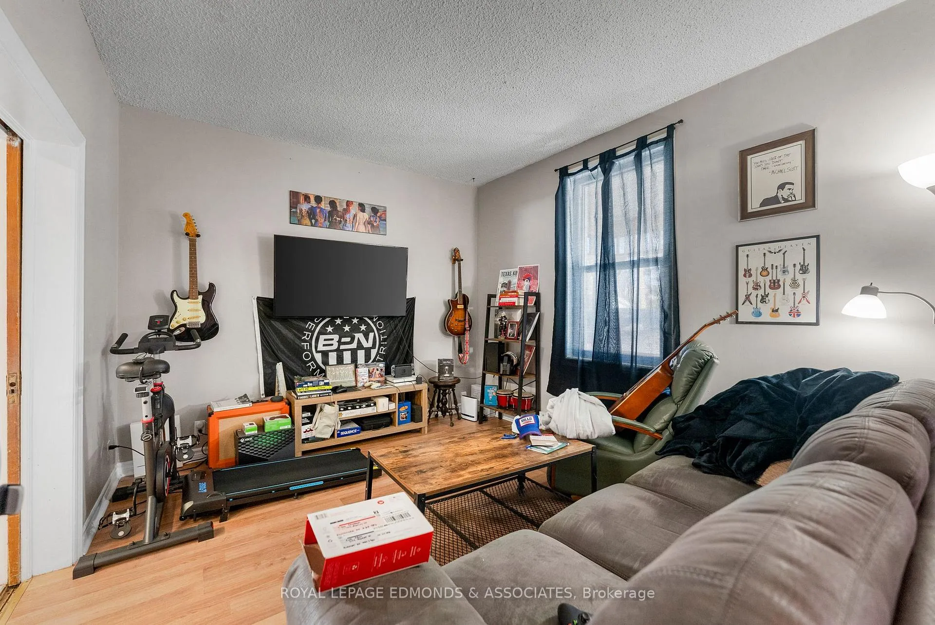 Photo 6 of 412 Murray Street, Pembroke — HOMEH