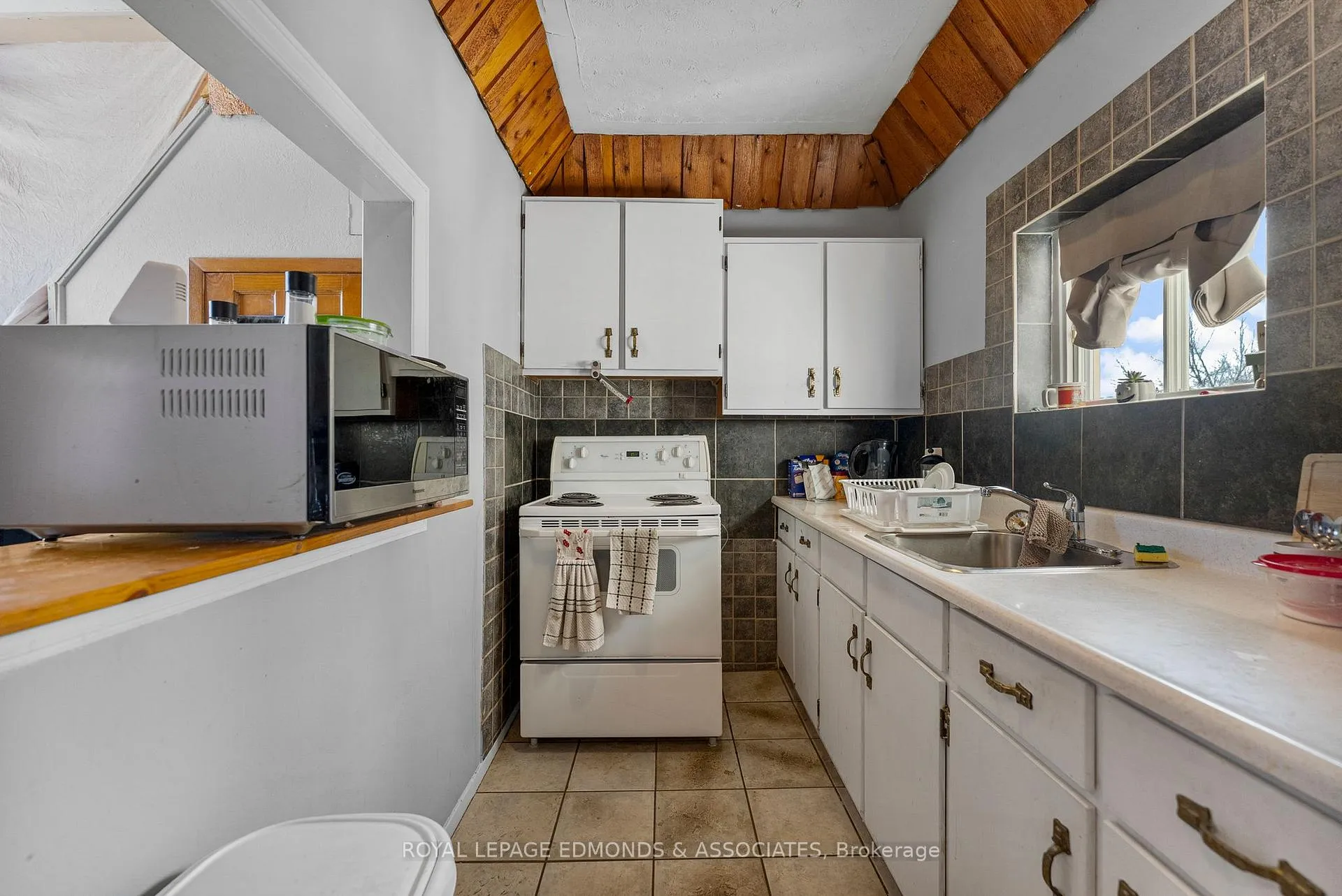 Photo 30 of 412 Murray Street, Pembroke — HOMEH