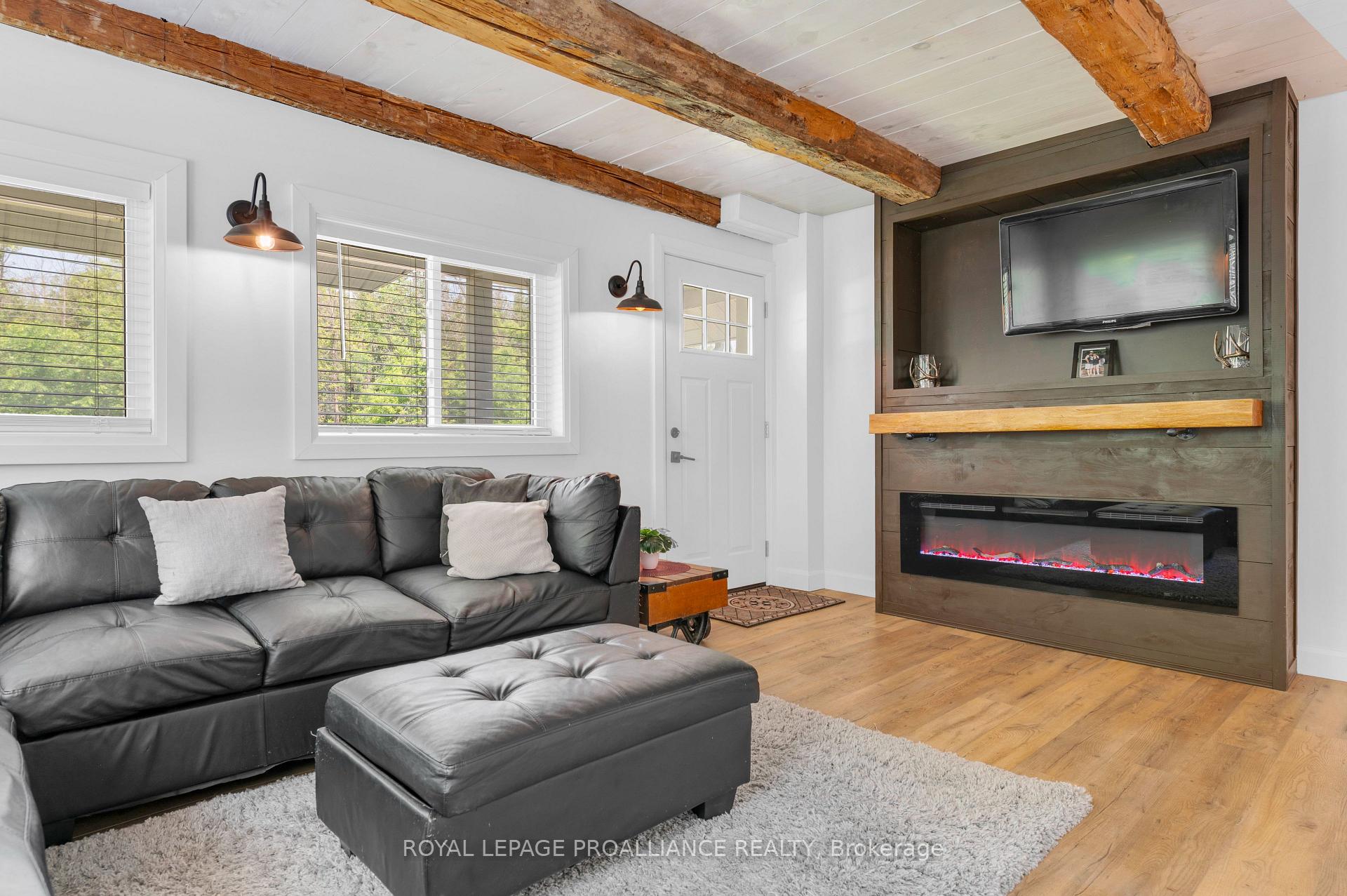 Photo 9 of 11100 Highway 62, Madoc — HOMEH