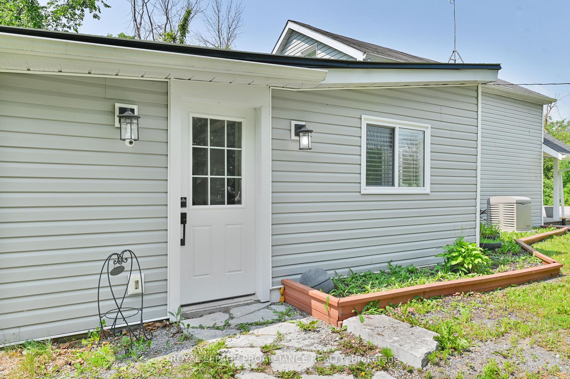 Photo 26 of 11100 Highway 62, Madoc — HOMEH