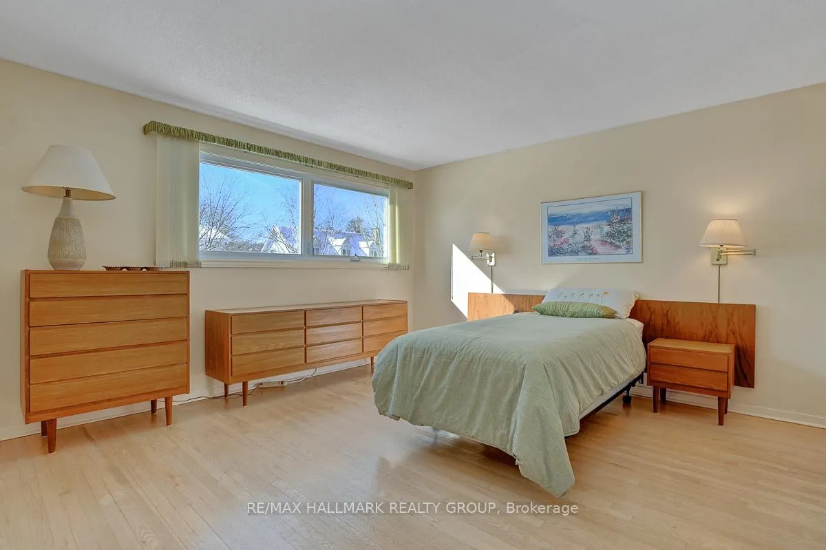 Photo 24 of 629 Glenhurst Crescent, Ottawa, Beacon Hill North — HOMEH