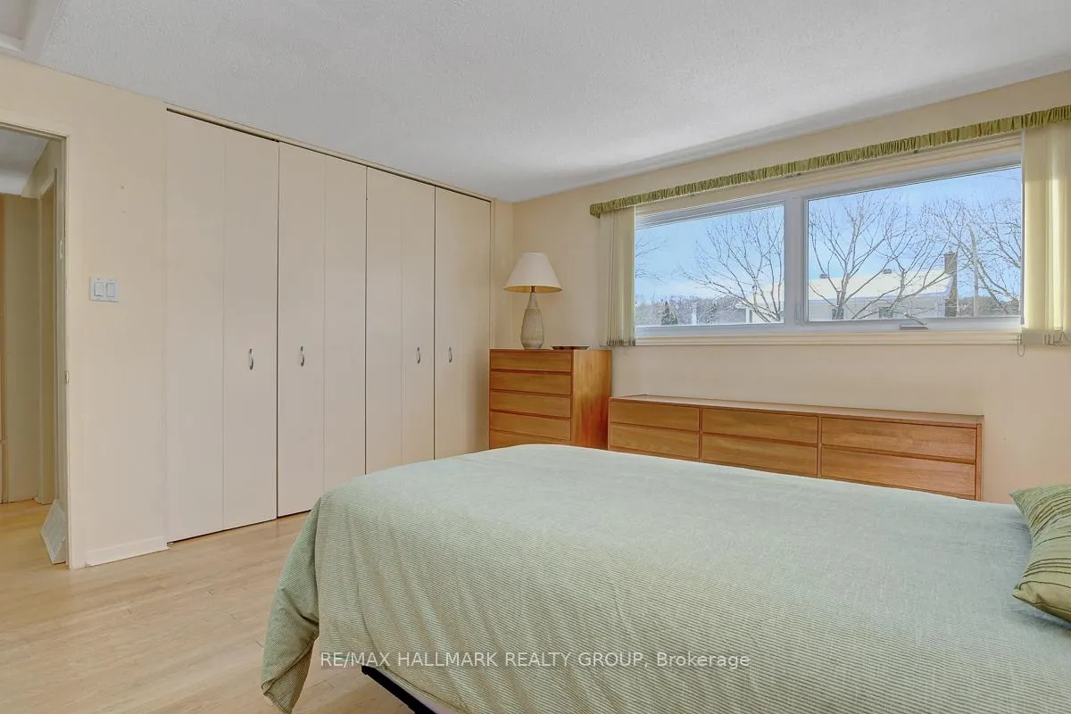 Photo 25 of 629 Glenhurst Crescent, Ottawa, Beacon Hill North — HOMEH