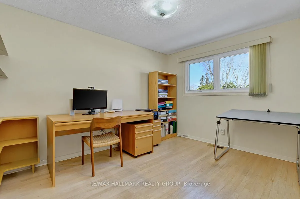 Photo 28 of 629 Glenhurst Crescent, Ottawa, Beacon Hill North — HOMEH