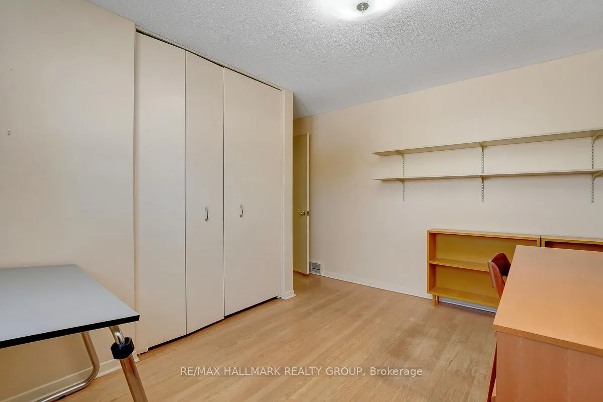 Photo 30 of 629 Glenhurst Crescent, Ottawa, Beacon Hill North — HOMEH