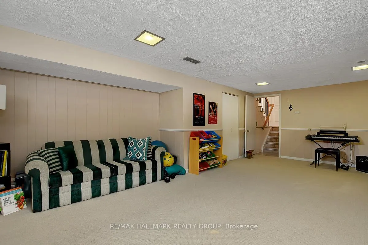 Photo 39 of 629 Glenhurst Crescent, Ottawa, Beacon Hill North — HOMEH