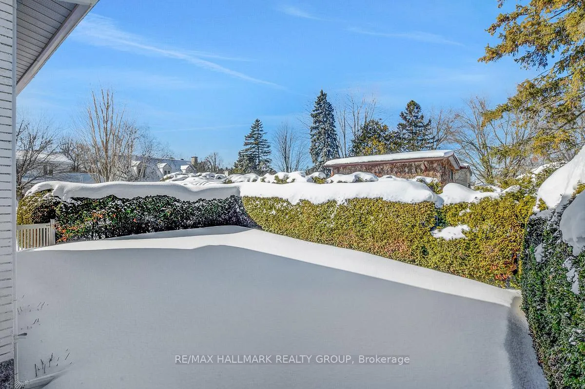 Photo 45 of 629 Glenhurst Crescent, Ottawa, Beacon Hill North — HOMEH
