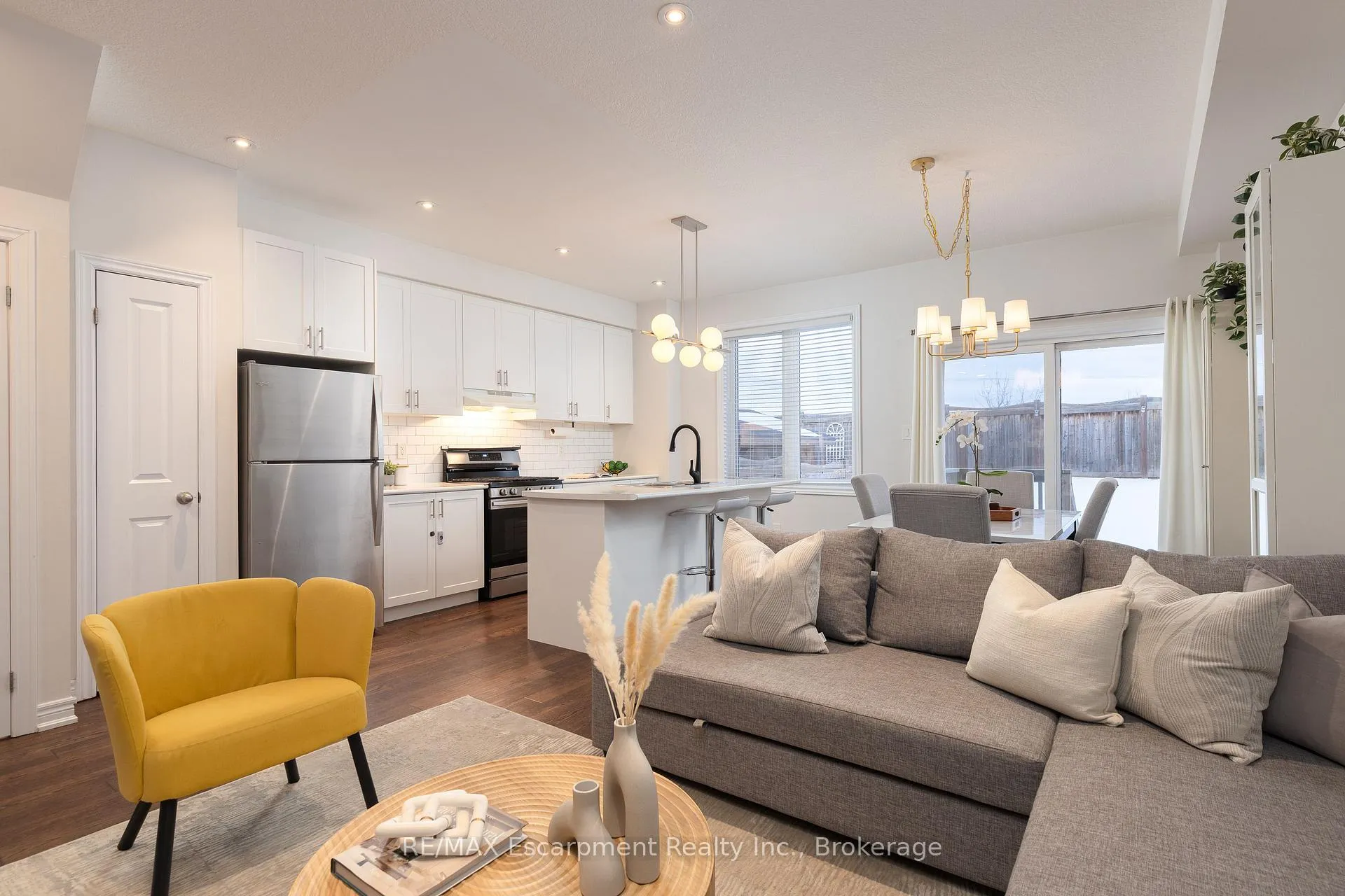 Photo 6 of 31 Pinot Crescent, Hamilton, Fruitland — HOMEH