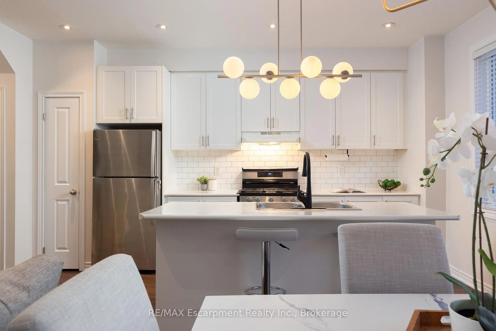 Photo 9 of 31 Pinot Crescent, Hamilton, Fruitland — HOMEH