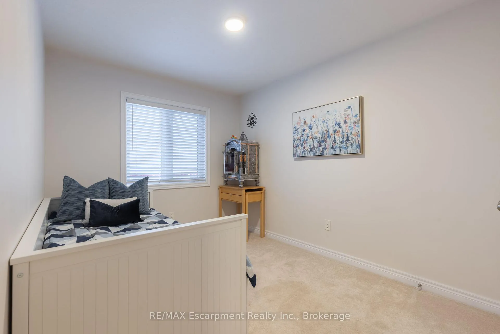 Photo 16 of 31 Pinot Crescent, Hamilton, Fruitland — HOMEH