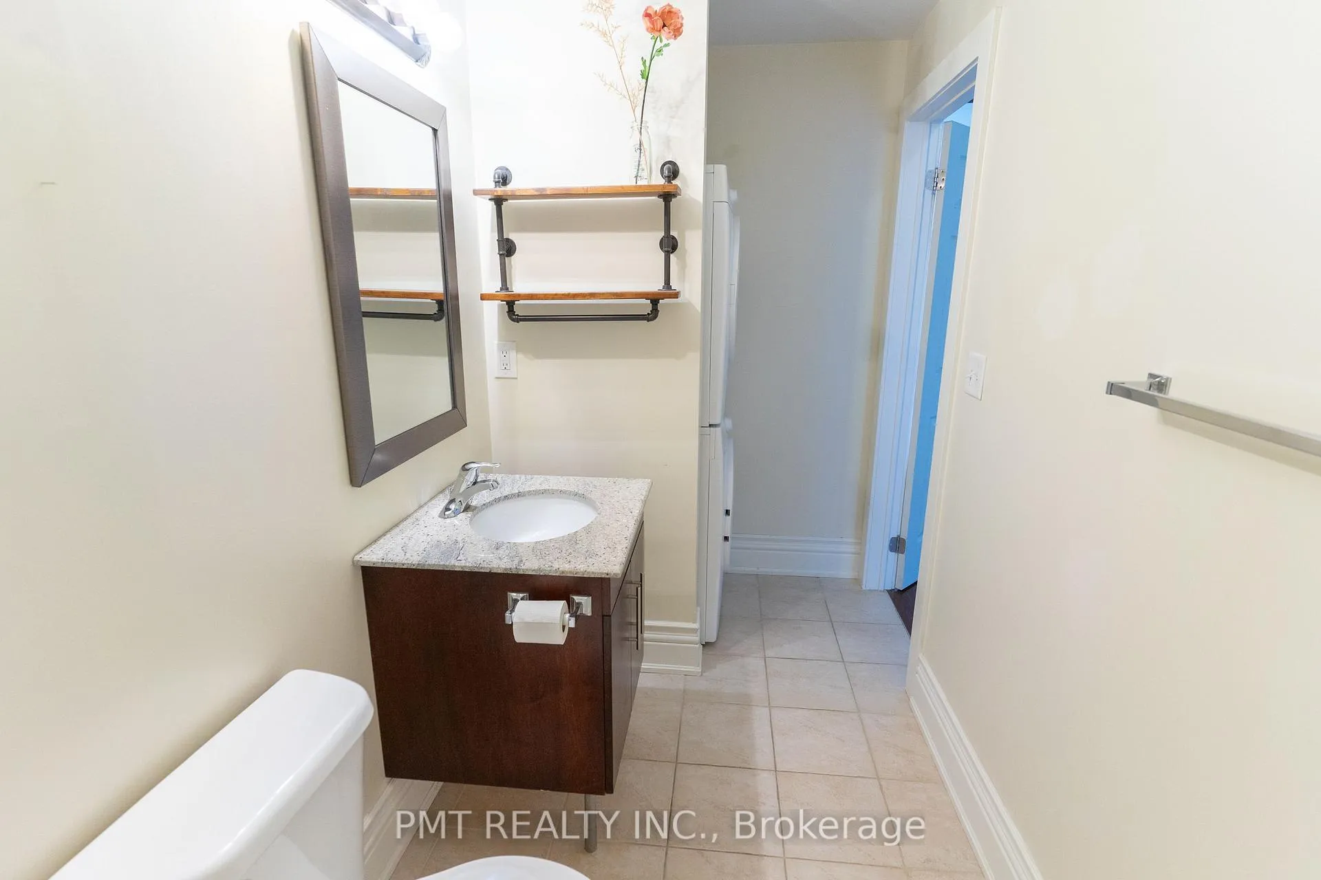 Photo 13 of Unit PH17, 200 Stinson Street, Hamilton, Stinson — HOMEH