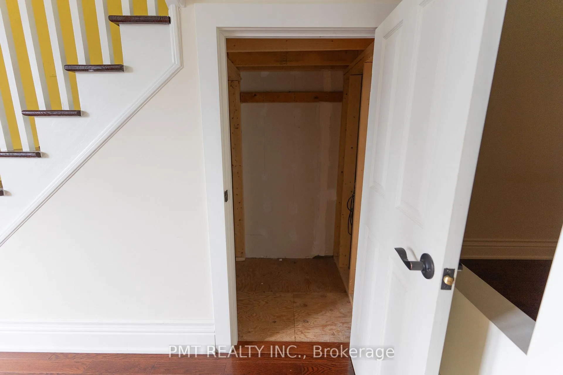 Photo 16 of Unit PH17, 200 Stinson Street, Hamilton, Stinson — HOMEH